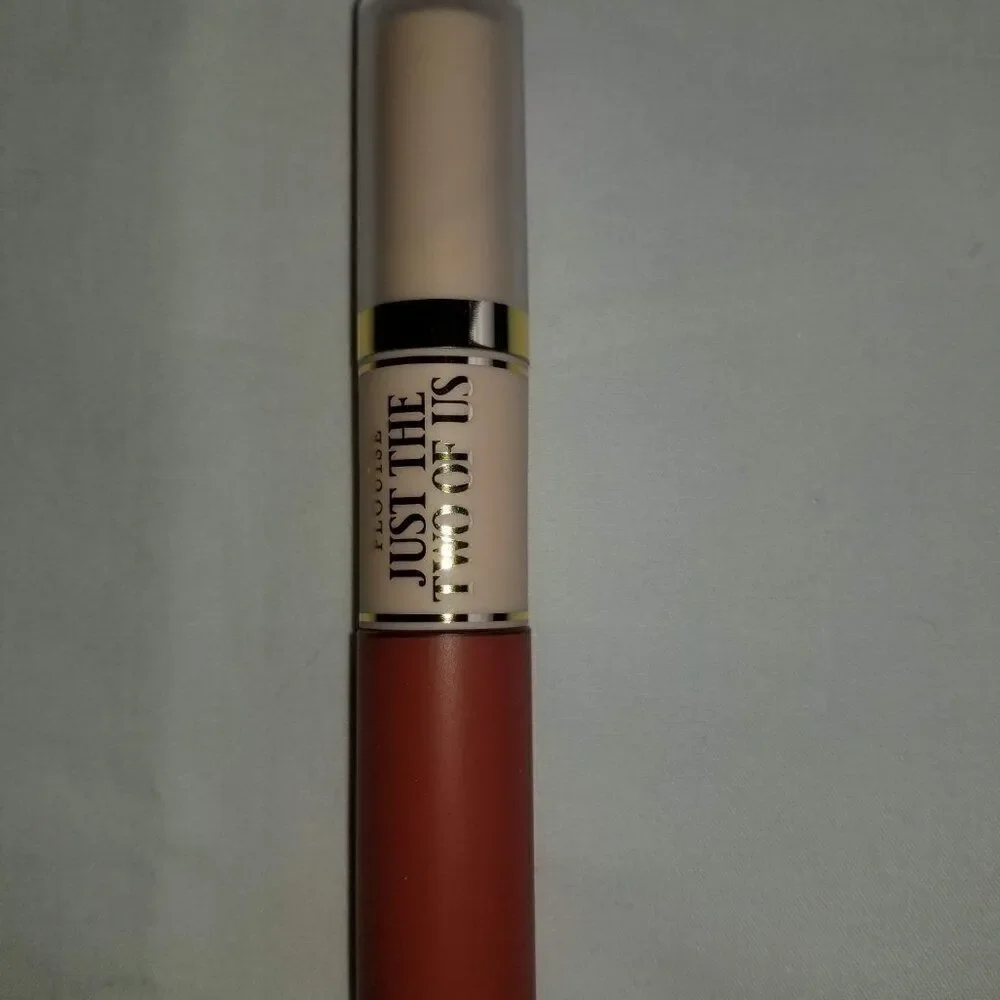 P.Louise - Just The Two Of Us Double Ended Lipstick - Peach Tease & Squeeze Me